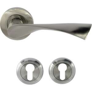 ידיות דלת פנים דגם מילאנו + זוג רוזטות צילינדר מבית Yale - צבע ניקל