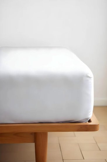 סדין 100% כותנה למיטה 180x200 ס"מ קולקציית Ekko Cotton מבית Arige Gad – לבן