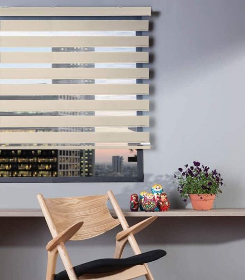 וילון זברה עם קרניז תואם 160X160 ס''מ Homestyle - בז