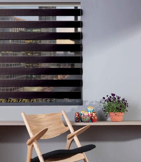 וילון זברה עם קרניז תואם 100x160 ס''מ Homestyle - שחור